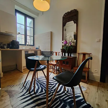 Le Coeur De Cahor! 2 Bedroom Luxury 85m2. Appartamento *