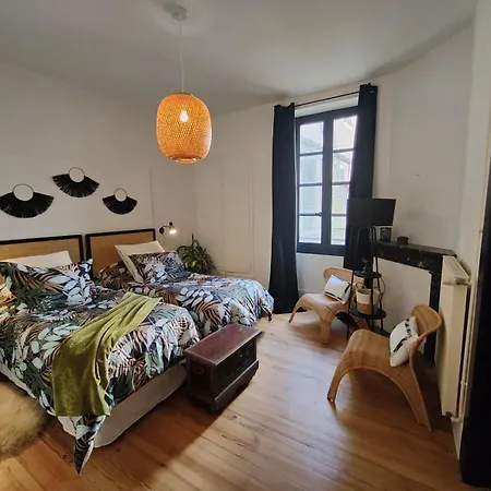 Le Coeur De Cahor! 2 Bedroom Luxury 85m2. Cahors