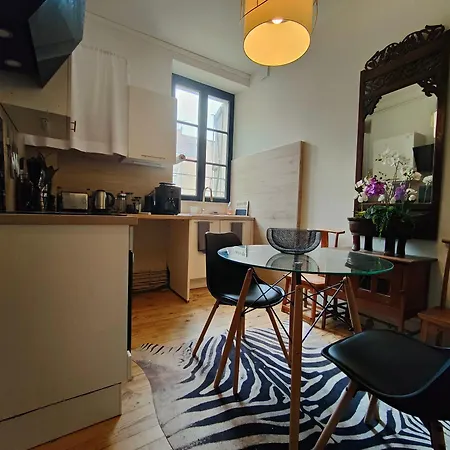 Le Coeur De Cahor! 2 Bedroom Luxury 85m2. * Cahors